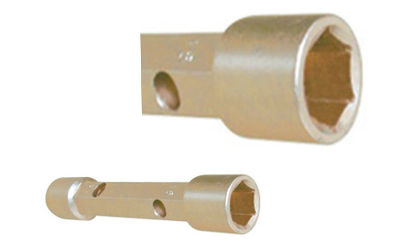 AAC035-2.jpg